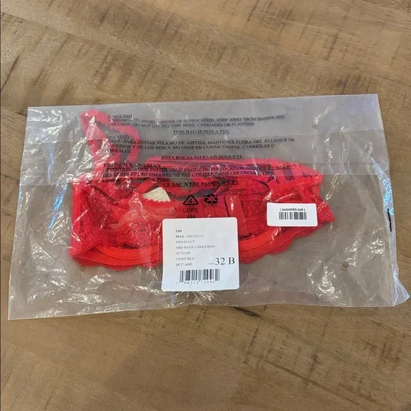 Free People Red Midweek Underwire Bra in Fiery Red 32B NWT Never Tried On! - Picture 5 of 7